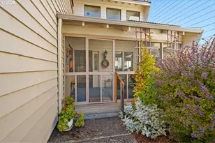 2930 Cedarwood Ct SE, Albany, OR 97322 - Photo 7