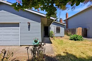 6145 SE Grant St, Portland, OR 97215 - Photo 3