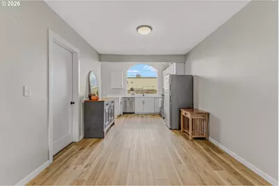 116 NE James St, Camas, WA 98607 - Photo 7