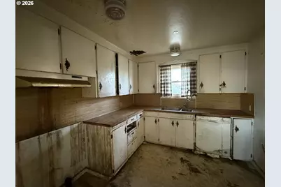 4694 Daisy St, Springfield, OR 97478 - Photo 7