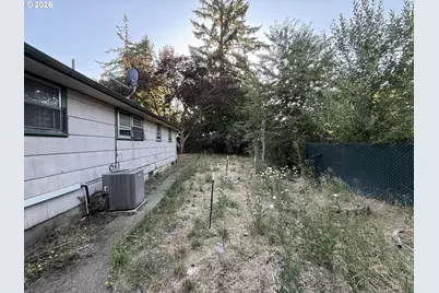 4694 Daisy St, Springfield, OR 97478 - Photo 21