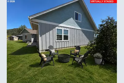 1926 NW Warewood Terrace Ct, Roseburg, OR 97471 - Photo 5