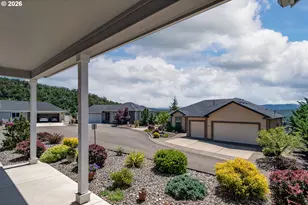 1926 NW Warewood Terrace Ct, Roseburg, OR 97471 - Photo 5