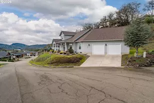 1926 NW Warewood Terrace Ct, Roseburg, OR 97471 - Photo 45