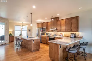 1926 NW Warewood Terrace Ct, Roseburg, OR 97471 - Photo 11