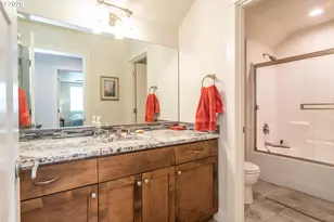 1926 NW Warewood Terrace Ct, Roseburg, OR 97471 - Photo 31