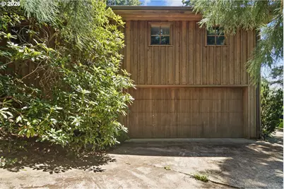 11605 S Elysium Pl, Portland, OR 97219 - Photo 47
