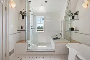11605 S Elysium Pl, Portland, OR 97219 - Photo 29