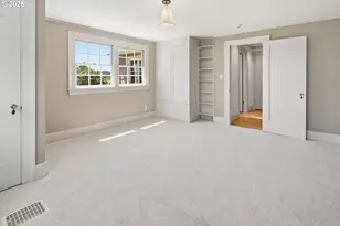 11605 S Elysium Pl, Portland, OR 97219 - Photo 33
