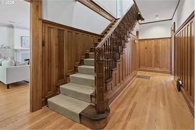 11605 S Elysium Pl, Portland, OR 97219 - Photo 5