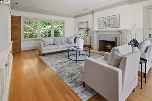 11605 S Elysium Pl, Portland, OR 97219 - Photo 7