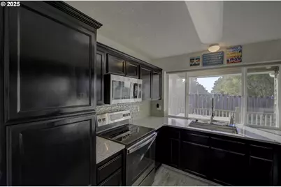 154 28th St #154, Long Beach, WA 98631 - Photo 9