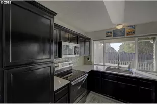 154 28th St, Long Beach, WA 98631 - Photo 9