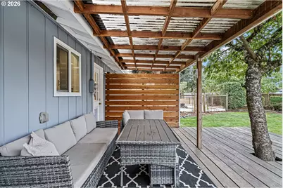 936 Quinalt St, Springfield, OR 97477 - Photo 25