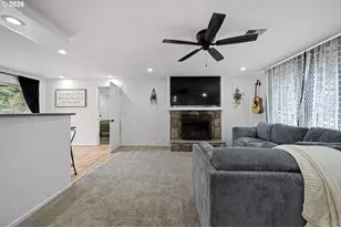 936 Quinalt St, Springfield, OR 97477 - Photo 3