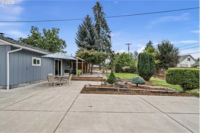 936 Quinalt St, Springfield, OR 97477 - Photo 31