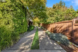 2520 SE Ellsworth Rd, Vancouver, WA 98664 - Photo 3