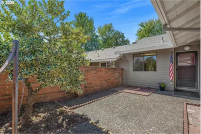 16735 SW Matador Ln, King City, OR 97224 - Photo 3