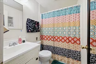 5104 E St, Springfield, OR 97478 - Photo 17