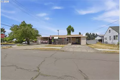 5104 E St, Springfield, OR 97478 - Photo 1