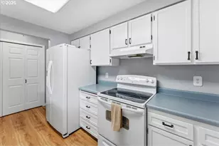 276 SW 11th Ave, Canby, OR 97013 - Photo 13
