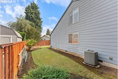 276 SW 11th Ave, Canby, OR 97013 - Photo 35