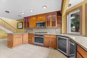 14135 SE Ridgecrest Rd, Happy Valley, OR 97086 - Photo 9
