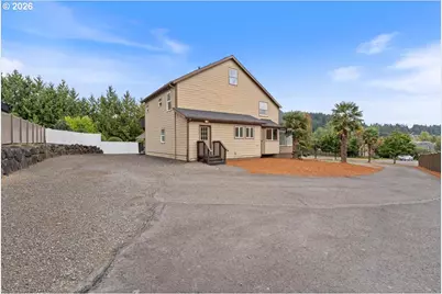 14135 SE Ridgecrest Rd, Happy Valley, OR 97086 - Photo 35