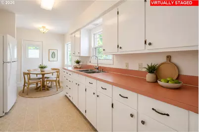 2355 NE 57th Ave, Portland, OR 97213 - Photo 9