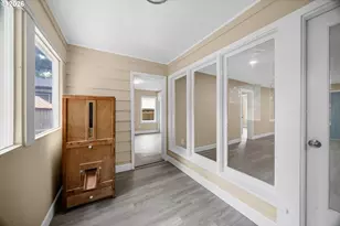 1075 Shipping St, Salem, OR 97301 - Photo 17