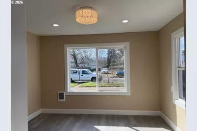 1075 Shipping St, Salem, OR 97301 - Photo 5