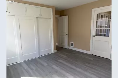 1075 Shipping St, Salem, OR 97301 - Photo 13