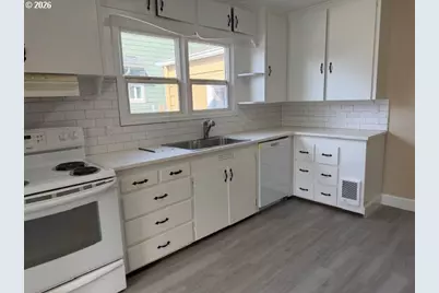 1075 Shipping St, Salem, OR 97301 - Photo 3