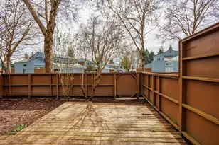 17582 NW Rolling Hill Ln, Beaverton, OR 97006 - Photo 19
