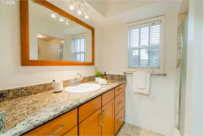 3812 NE 134th Ave, Portland, OR 97230 - Photo 39