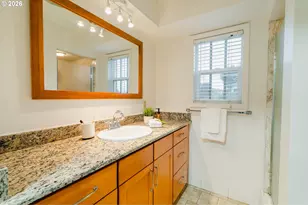 3812 NE 134th Ave, Portland, OR 97230 - Photo 39