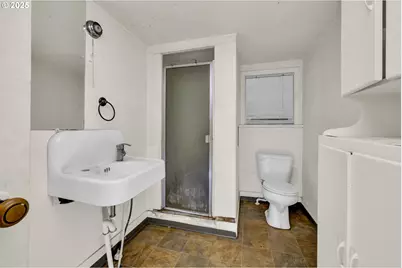 168 150 N Cleveland St, Eugene, OR 97402 - Photo 15