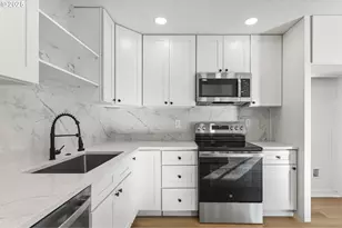 15133 SE Woodward St, Portland, OR 97236 - Photo 23