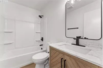 15133 SE Woodward St, Portland, OR 97236 - Photo 35