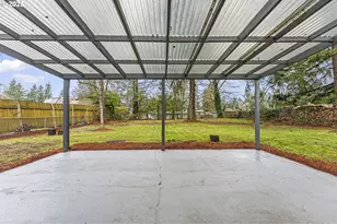 15133 SE Woodward St, Portland, OR 97236 - Photo 37