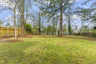 15133 SE Woodward St, Portland, OR 97236 - Photo 41