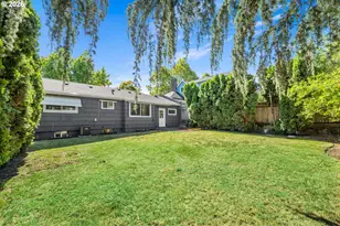4333 NE 75th Ave, Portland, OR 97218 - Photo 33