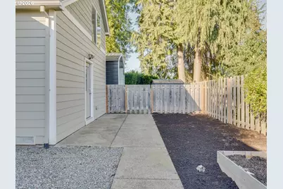 672 S Fir St, Canby, OR 97013 - Photo 45