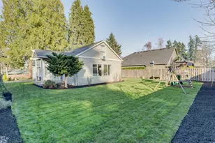 672 S Fir St, Canby, OR 97013 - Photo 37