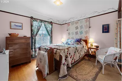 1528 Irving Ave, Astoria, OR 97103 - Photo 25