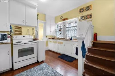 1528 Irving Ave, Astoria, OR 97103 - Photo 19