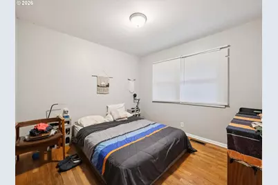 2251 SE 70th Ave, Portland, OR 97215 - Photo 7