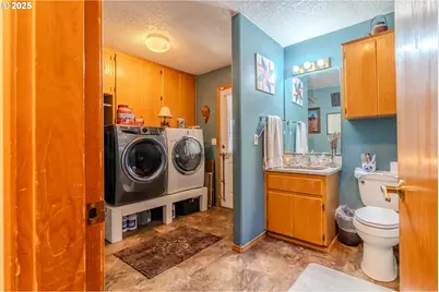 32022 SE Dodge Park Blvd, Gresham, OR 97080 - Photo 35