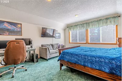 32022 SE Dodge Park Blvd, Gresham, OR 97080 - Photo 33