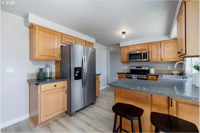 7025 SW 174th Ave, Beaverton, OR 97007 - Photo 13
